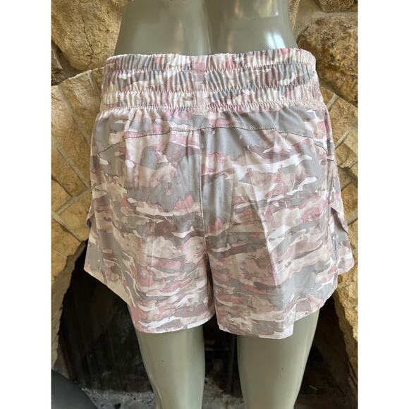 NEW Avia Bike Liner Camo Pink Gray Running Shorts Women’s Size Small - Picture 2 of 7